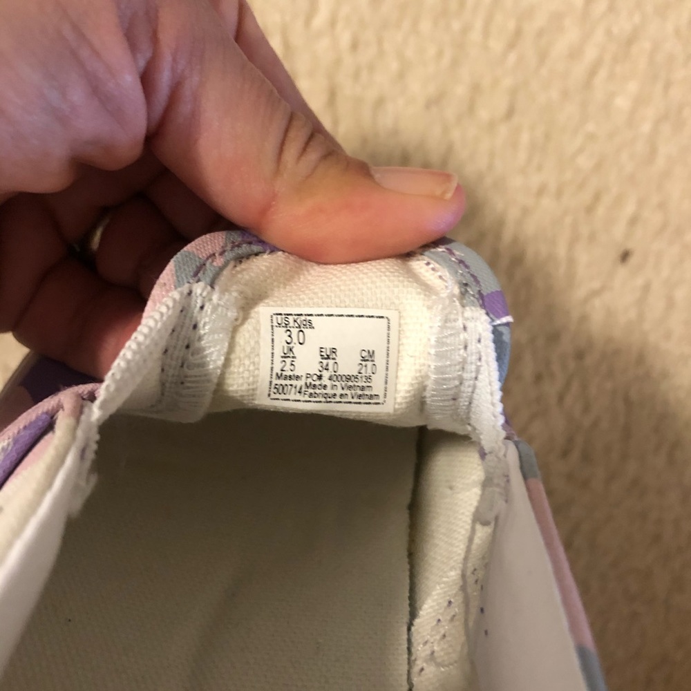 NWOB Pink, purple, gray Camo Vans - Picture 5 of 6